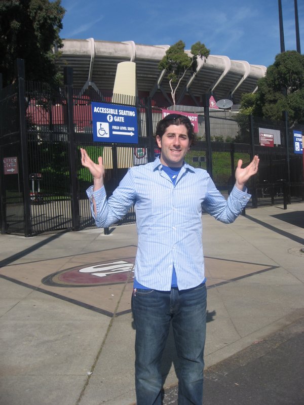 Lee shrugs at Candlestick Park (in the sun)